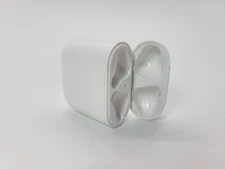Apple AirPods 2nd Gen Replacement Charging Case  A1602 White - Excellent
