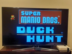 Original Nintendo NES Console OEM + Controllers + Zapper &ndash; Tested Works &ndash; AS-IS