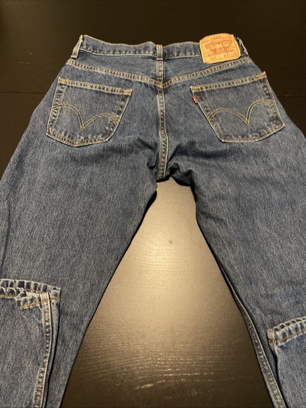 Levis 505 Jeans Mens 30x30 Blue Denim Straight Leg Medium Wash Classic Style