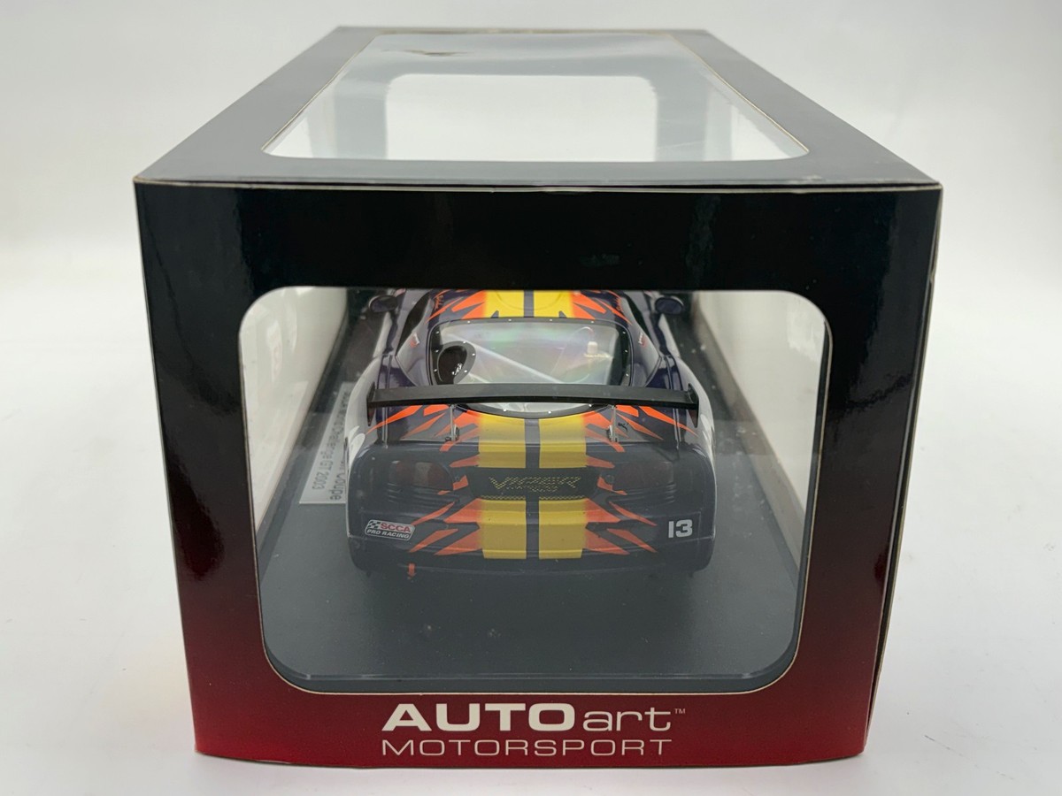 1:18 AUTOart Dodge Viper Competition Coupe Bob Woodhouse SCCA 2003