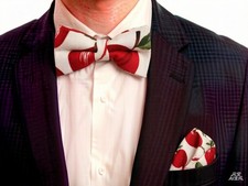 New Pre-tied Adjustable Men's Bow Tie Florals Red White Green Bow Tie Hanky