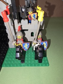 LEGO Castle 6080 King's Castle 100% Complete w/ Instructions