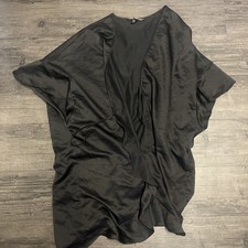 Victoria s Secret OS Black Satin Robe Love VS PINK