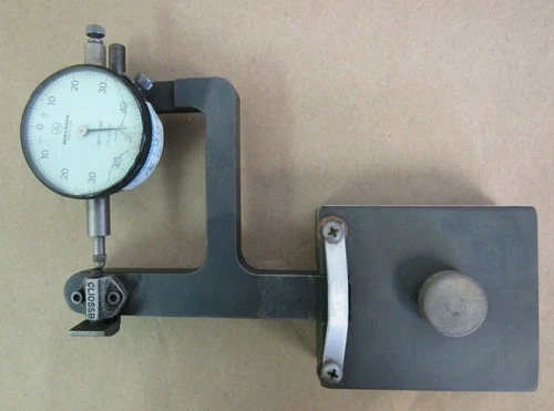 MITUTOYO T-7361 THICKNESS MEASURING TOOL - MOUNTED - SEE PICS 