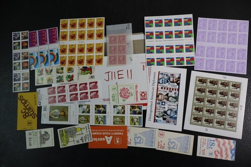 CKStamps : Mint NH OG U.S. Booklets Stamps Collection ( Face Value $71.00