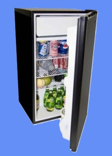 Haier Onyx Mini Compact Refrigerator Refrigerator/Freezer 3.9 Cu Ft_NIB