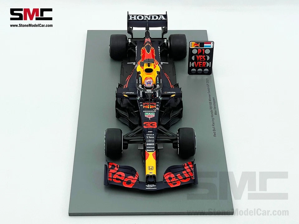 Red Bull F1 RB16B #33 Max Verstappen Dutch GP 2021 World Champion 1:18 Spark - Image 4 of 4