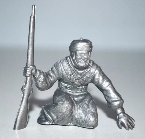 Vintage 1950s Marx Captain Gallant Playset Arab Crouching Plastic Figure