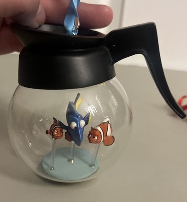 Disney Store Findet Nemo Dory Marlin Kaffeekanne Skizzenbuch Weihnachtsschmuck