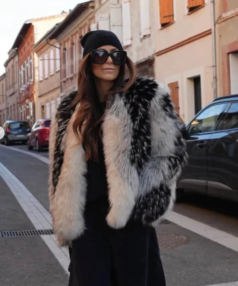 ZARA Viral SHORT FAUX FUR COAT ZW COLLECTION SIZE Medium REF 4360/258/330 thumbnail 2