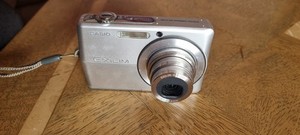 Casio EXILIM ZOOM EX-Z77 7.2MP Digital Camera - Silver