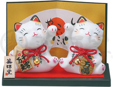 Maneki neko Japanese porcelain lucky cat twins made in japan