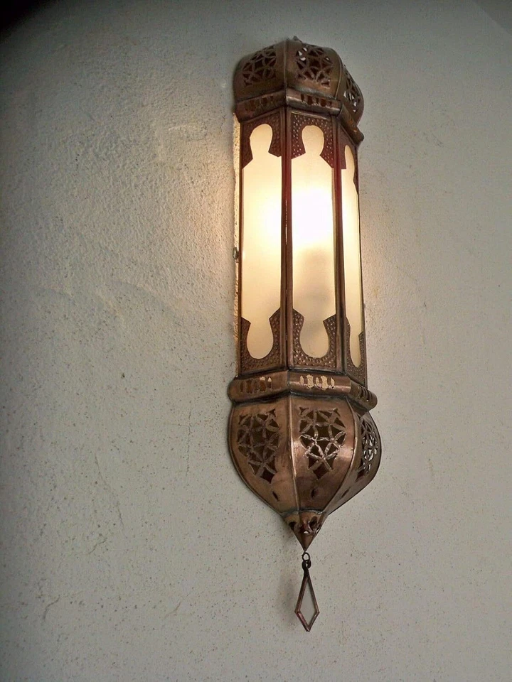 Applique murale marocaine artisanale - en Fer patiné et verre dépoli - Fait main - Photo 2/3