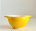 Vintage PYREX Ovenware Small Gold/Yellow Cinderella Mixing Bowl Nesting 1 1/2 Pt