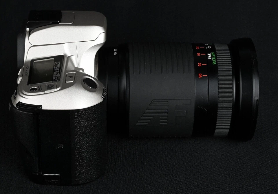 MINT Minolta Alpha Sweet QD AF 35mm Film SLR + Cosina AF Zoom 28-210mm Lens Kit - Image 3 of 4