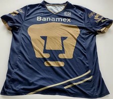 Blue soccer jersey of the Pumas de Mexico Club, old Puma brand