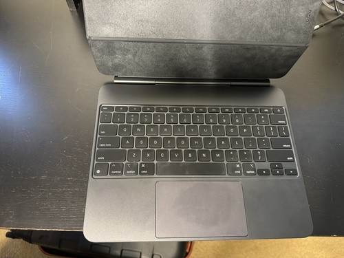 Magic Keyboard für iPad Pro 13 Zoll (M4) - US Englisch - Schwarz (Kostenloser Versand) - Bild 3 von 3