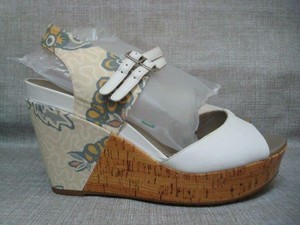 clarks grey wedges