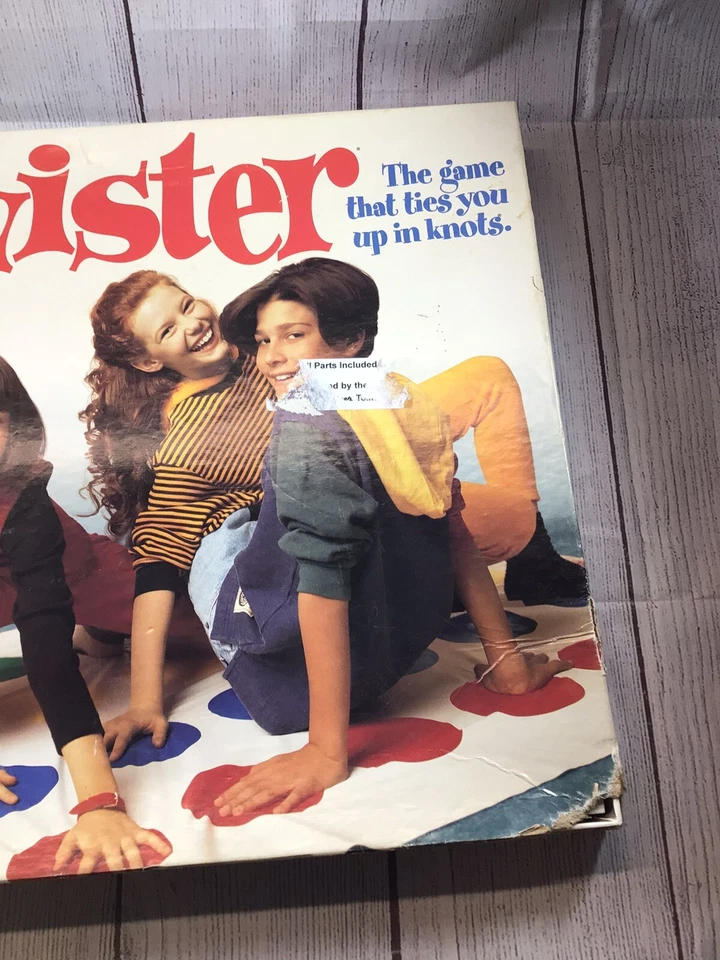 Twister - O jogo que te amarra em nós! Vintage 1998 por Milton Bradley MB - Imagem 4 de 4