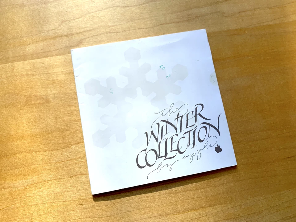 RARE 1983 Apple Computer Winter Collection Christmas Holiday Gift Catalog - Image 2 of 4