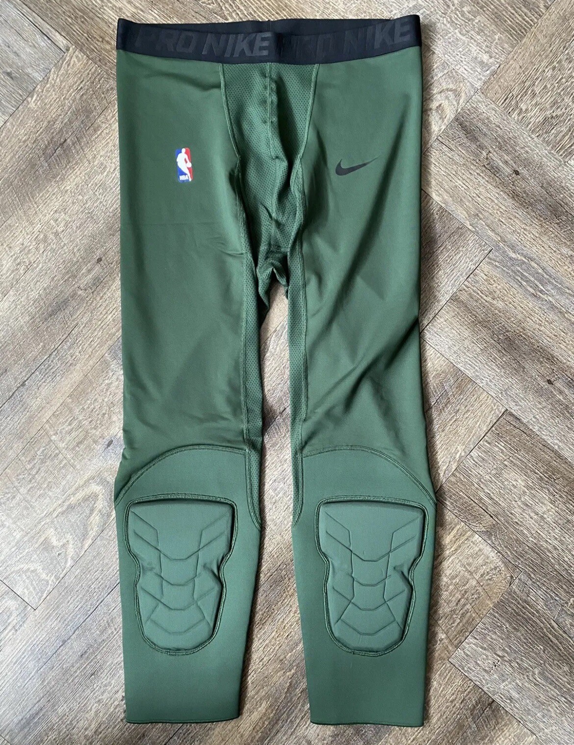 Nike NBA PRO Hyperstrong Padded Tights Pants 3/4 AA0755323 Green SZ