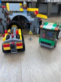 LEGO CITY: The Mine (4204)