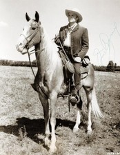 JAMES CAGNEY - PHOTOGRAPH SIGNED