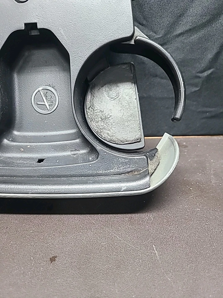 Porta-copo dianteiro Chrysler Voyager 2001 - Imagem 3 de 4