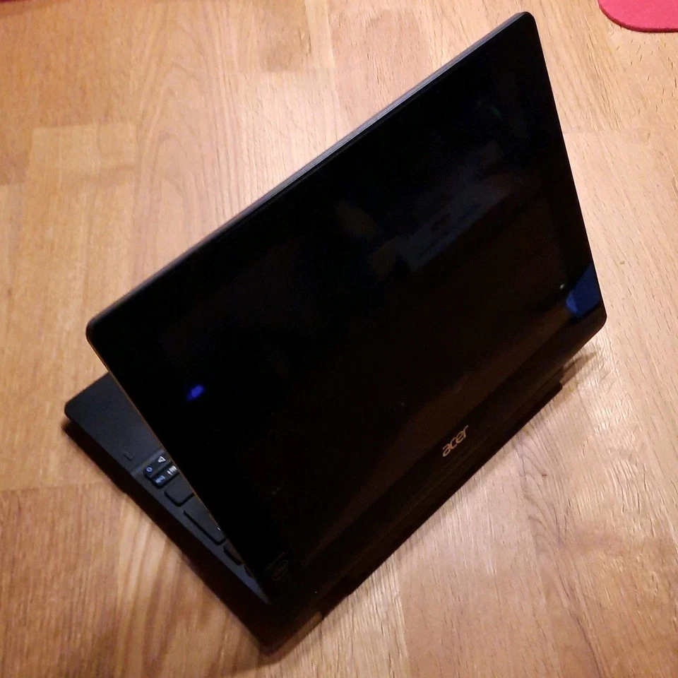 Acer Aspire Switch 10 E Tablet Laptop Kombi Touch Intel Atom - Bild 4 von 4
