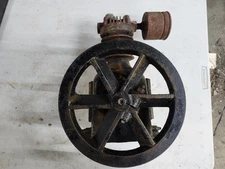 Vintage DeVilbiss 1202 Air Compressor