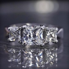 Size 5, vintage sterling silver 925 engagement ring with square cz