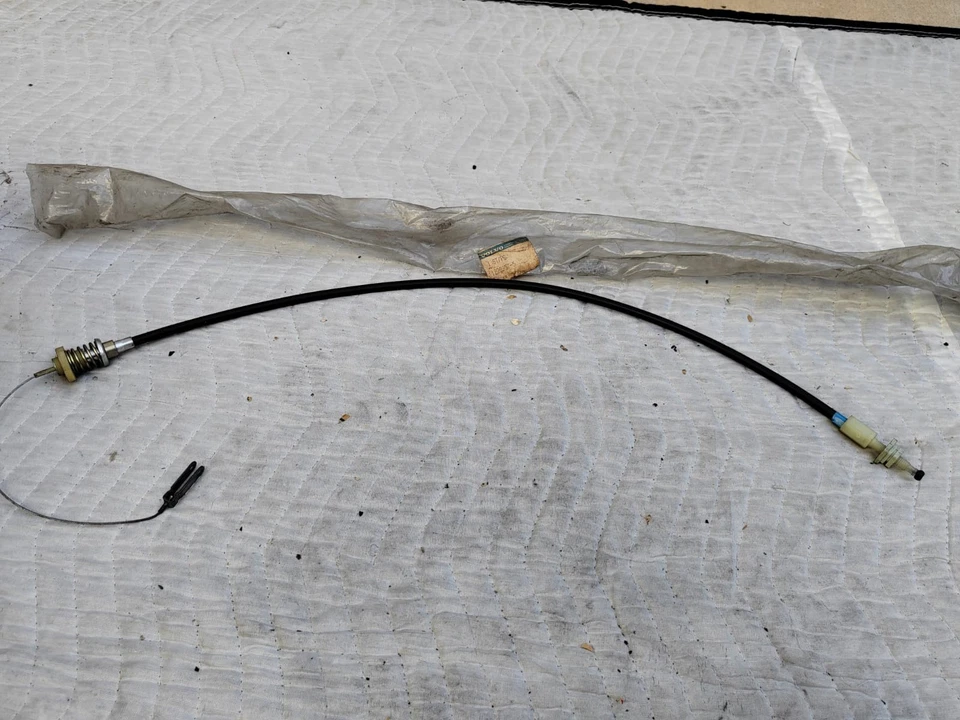 Cable acelerador Volvo 1228957 240 B20 Alemania Foto 3 de 3