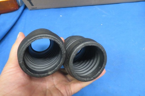 Fork Gaiters, 1969-74 Triumph T90, T100, T120, T150, Reproduction Made in UK - Bild 3 von 6