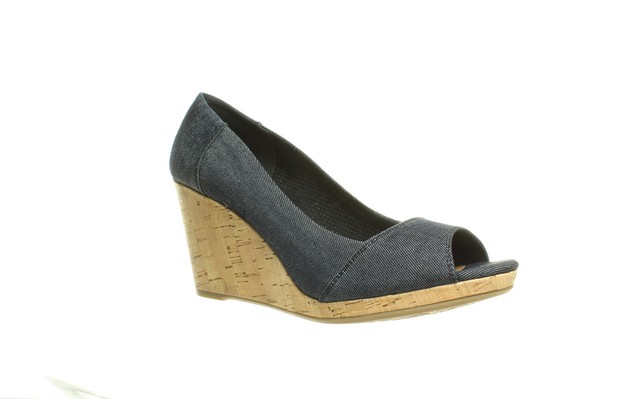 womens black peep toe wedges