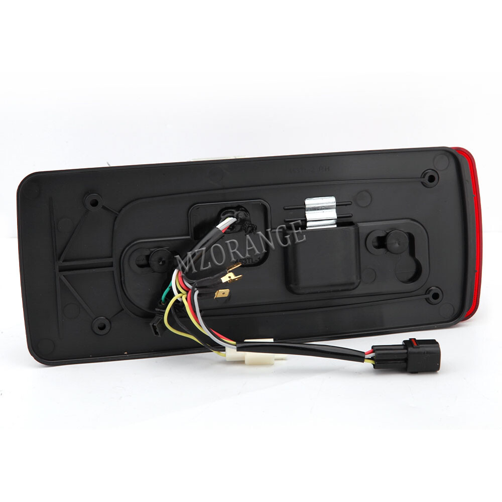 Replacement Right Side Red Taillight Tail Lamp for G Wagon W463 Replacement Right Side Red Taillight Tail Lamp for G Wagon W463