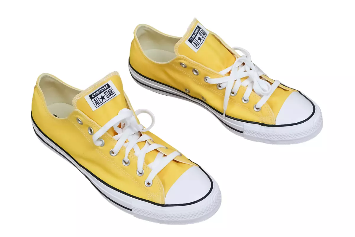 Converse Chuck Taylor All Star Lo Sneaker - Lemon Chrome