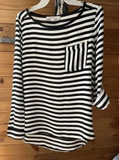 LOFT top XS. Adjustable sleeves.