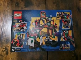 LEGO DC Comics Super Heroes: The Dynamic Duo Funhouse Escape (6857)