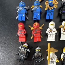 LEGO Ninjago Minifigure Lot Kai, Zane, Jay, Cole, Accessories, DX Golden Weapons