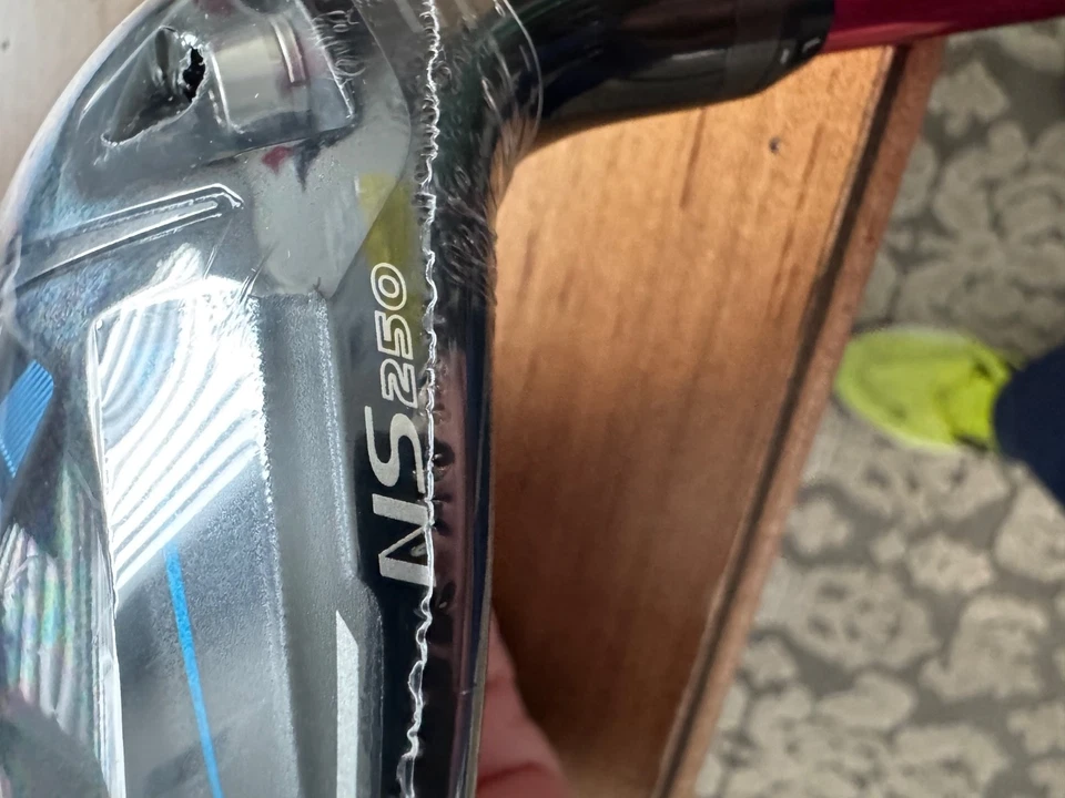 Nuevo NexGen 3 Madera NS250, Yonex, Eje Rígido L65, Derecha Foto 2 de 4
