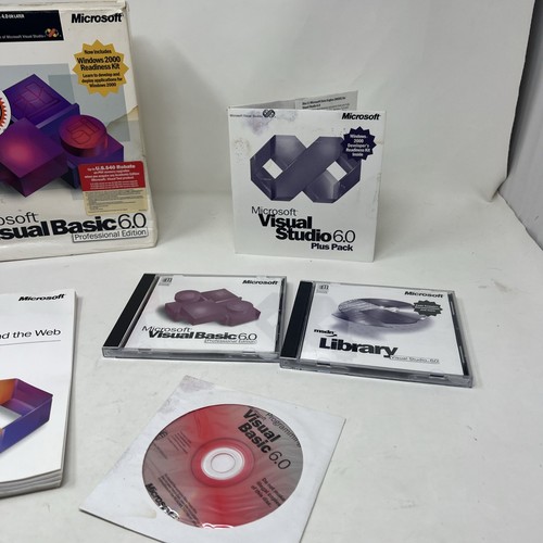 Microsoft Visual Basic 6.0 Professional Edition CD-ROM Software & Retail Box - Picture 6 of 7
