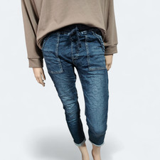  Melly&Co Jeans Joggpants  aufgesetzte Tasche...