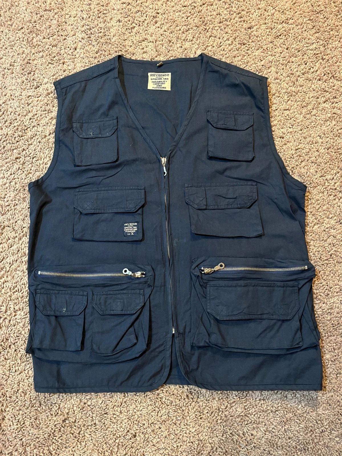 VINTAGE Men's Large Revenge Navy Cargo Vest Zip Up Pockets Fishing Outdoors Y2K