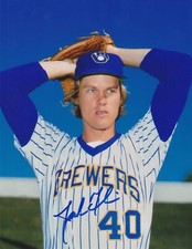 JOHN FLINN  MILWAUKEE BREWERS   ACTION SIGNED 8x10