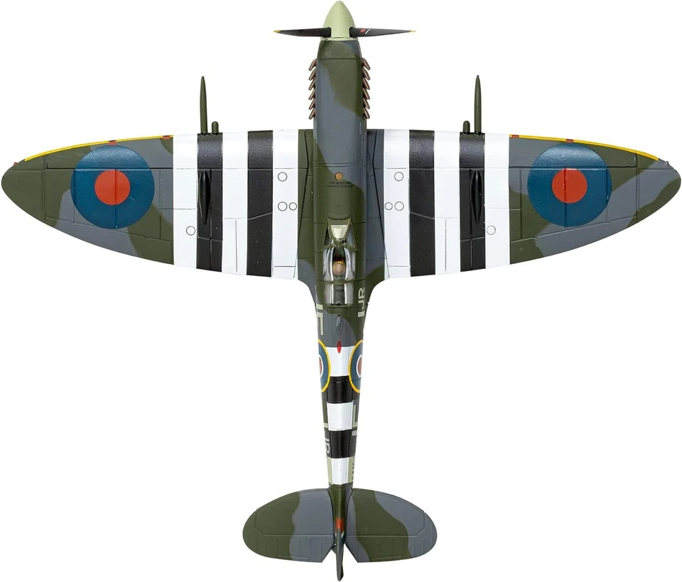 New SUPERMARINE SPITFIRE Die-Cast MODEL AIRPLANE Royal Canadian Air Force WWII - Image 3 of 4