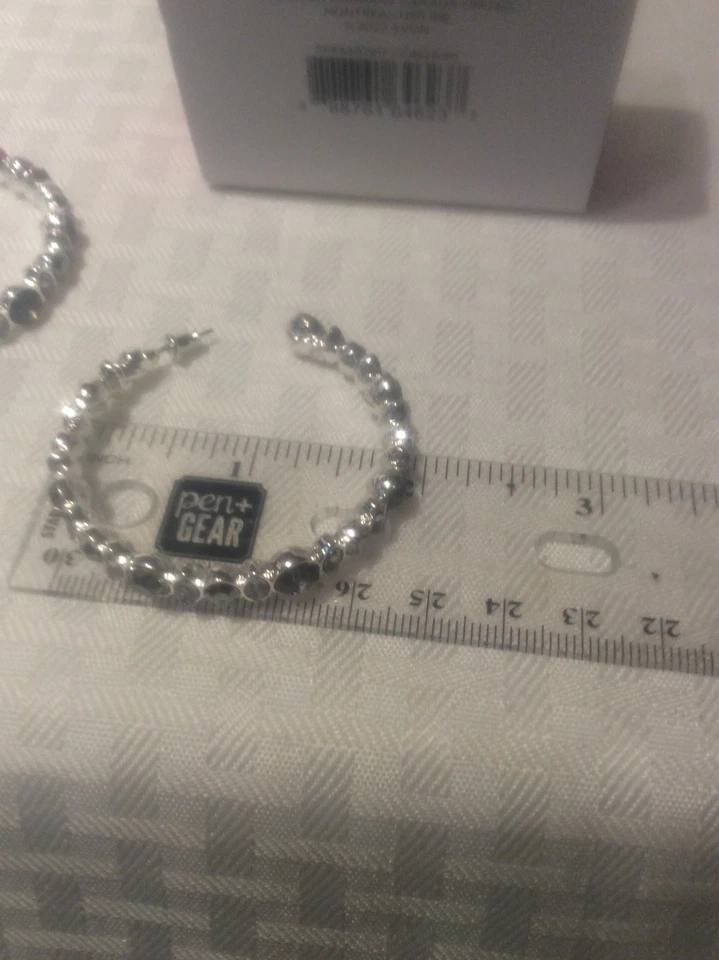 Avon Studio 1886 珠宝灰色五颜六色的环状耳环 — 第 4/4 张图片