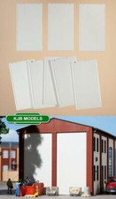 Auhagen 80711 BUILDING WHITE PLASTERED / RENDERED WALLS (8 PCS)