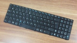 Tastatur MP-09Q36D0-528 QWERTZ Deutsch aus Notebook Asus X72D X72DR K72D K72DR
