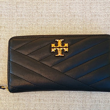 Tory Burch Kira Chevron Zip Around Continental Wallet Black Leather Gold Logo