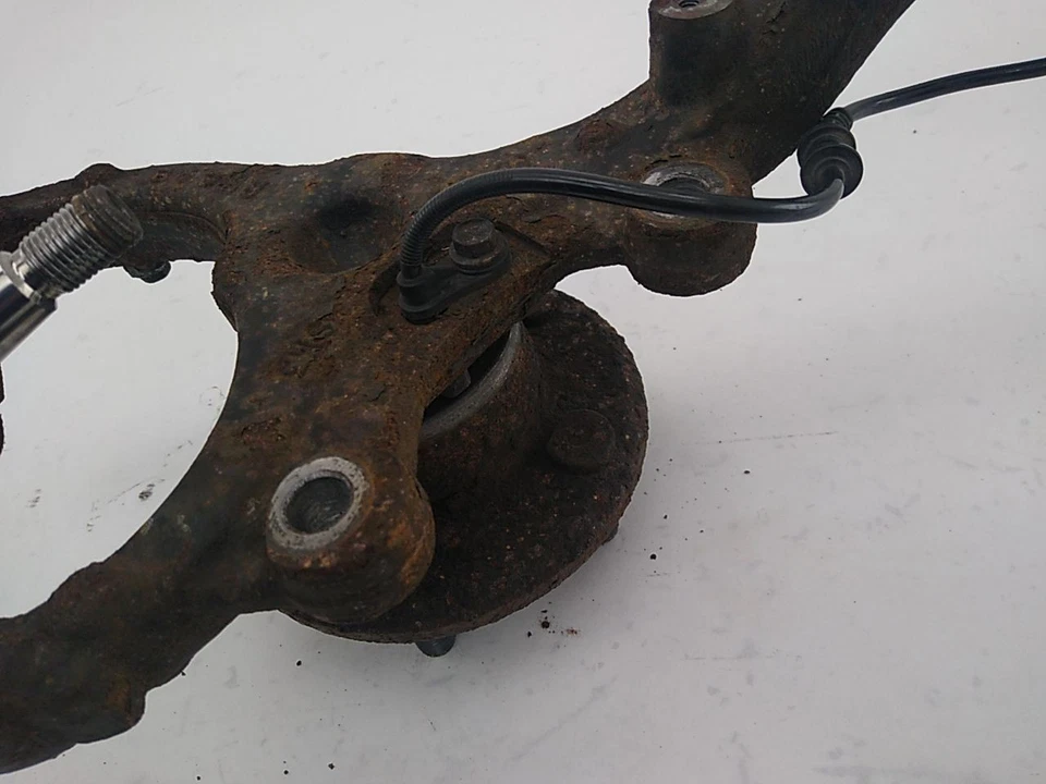 Cubo de junta de eixo dianteiro direito Dodge Charger passageiro compatível com 2006-2010 06 07 08 - Imagem 4 de 4